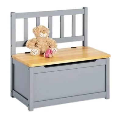 Kid’s Closet With Chair